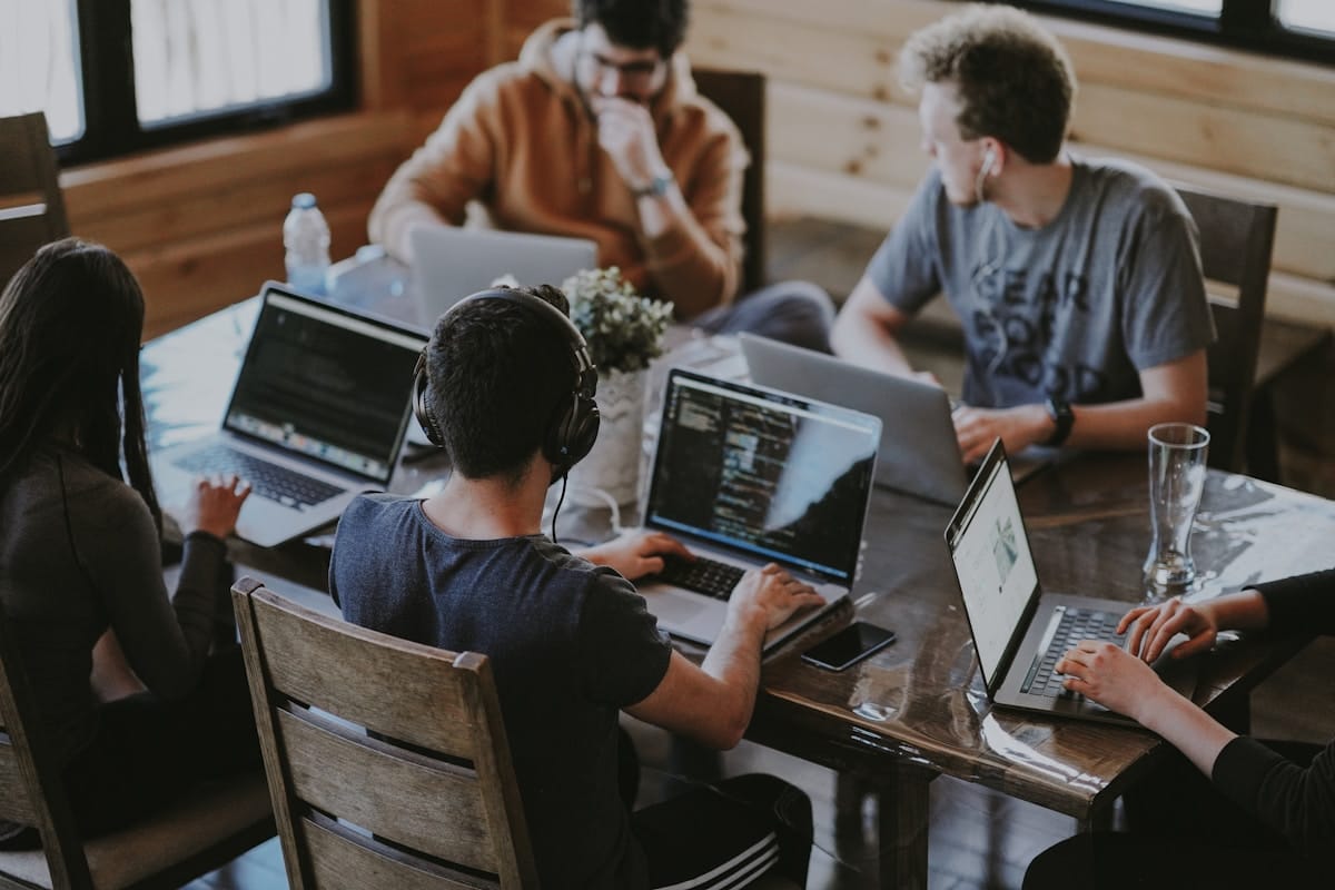 Human-AI collaboration outperforms both humans alone and AI alone